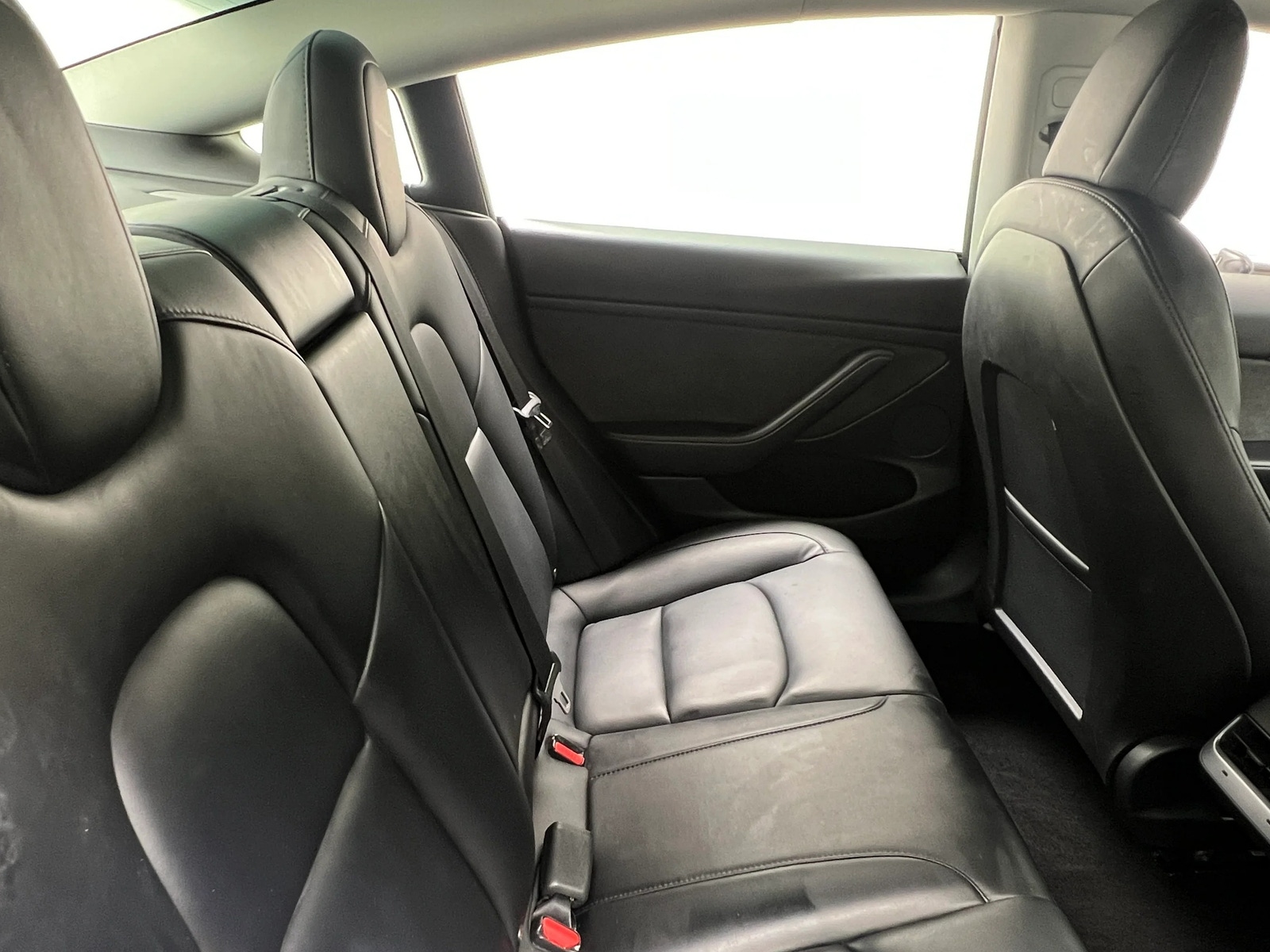 Thumbnail: 2022 Tesla Model 3 - 5