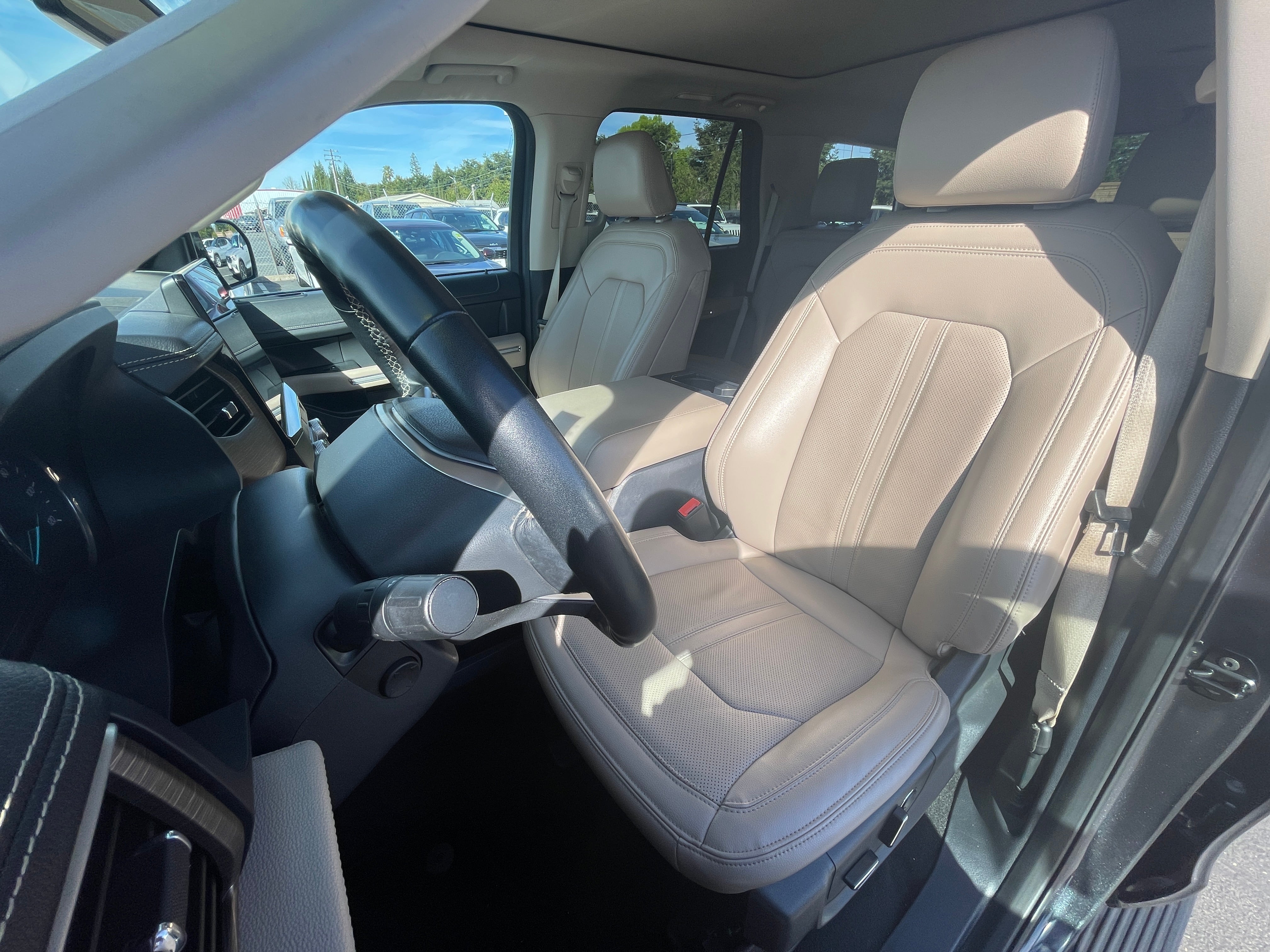 Thumbnail: 2024 Ford Expedition - 2