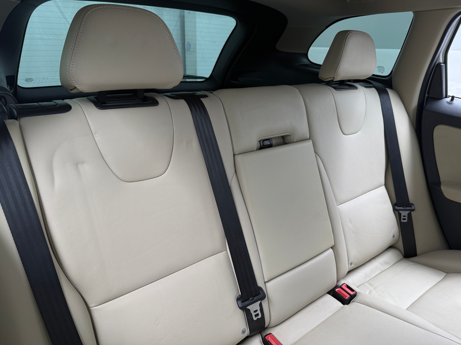 Thumbnail: 2016 Volvo XC60 - 5