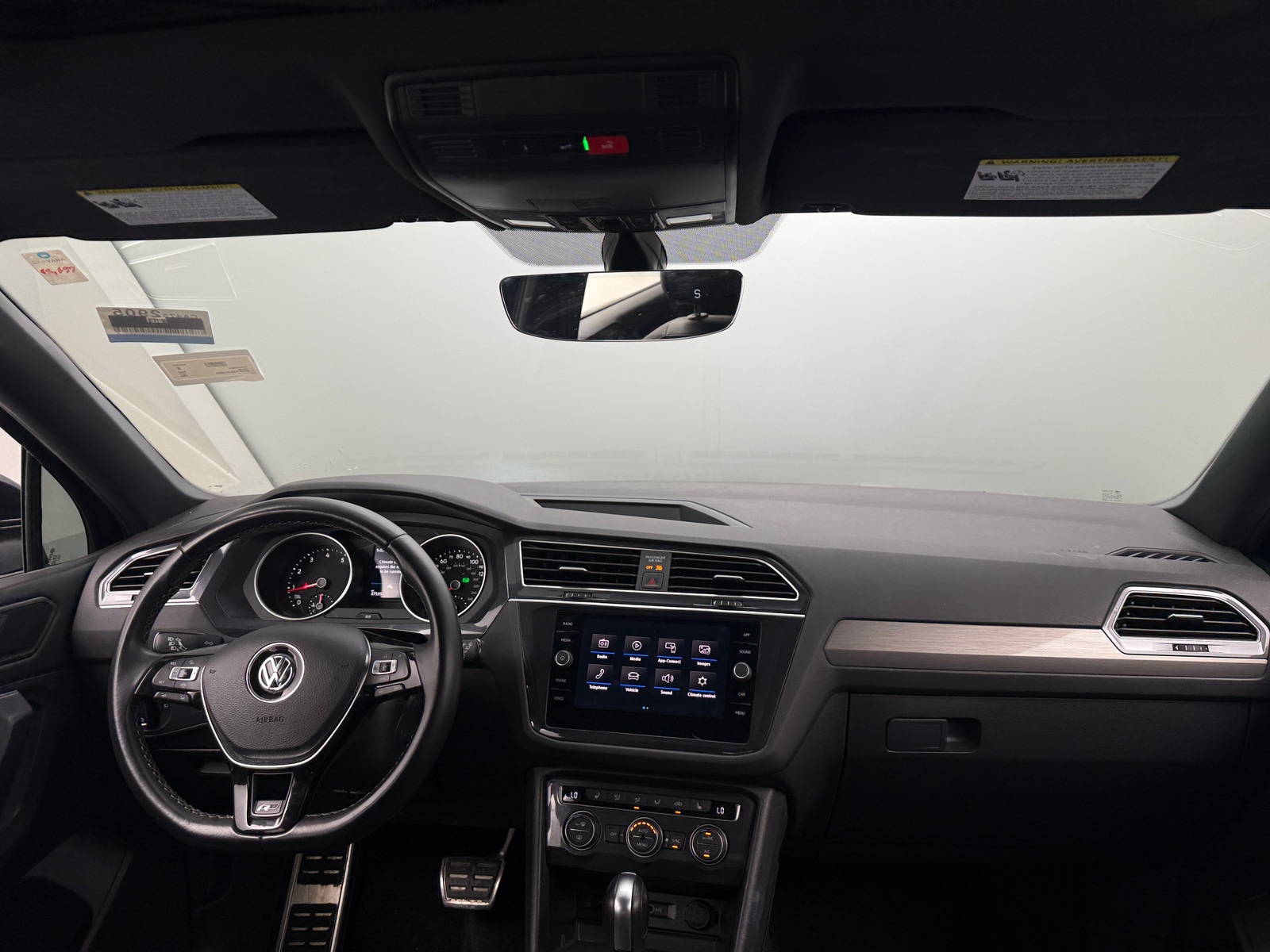 Thumbnail: 2020 Volkswagen Tiguan - 2