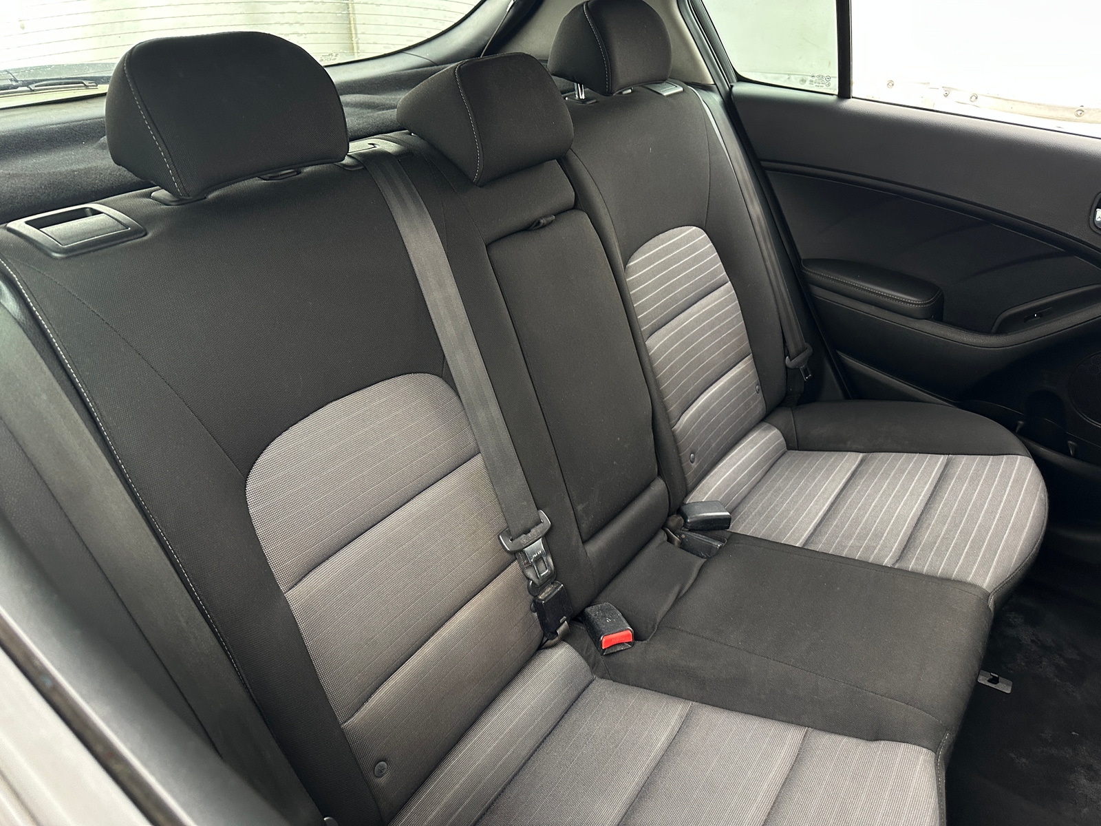 Thumbnail: 2016 Kia Forte - 6