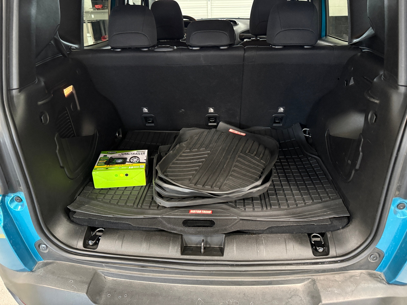 Thumbnail: 2020 Jeep Renegade - 7