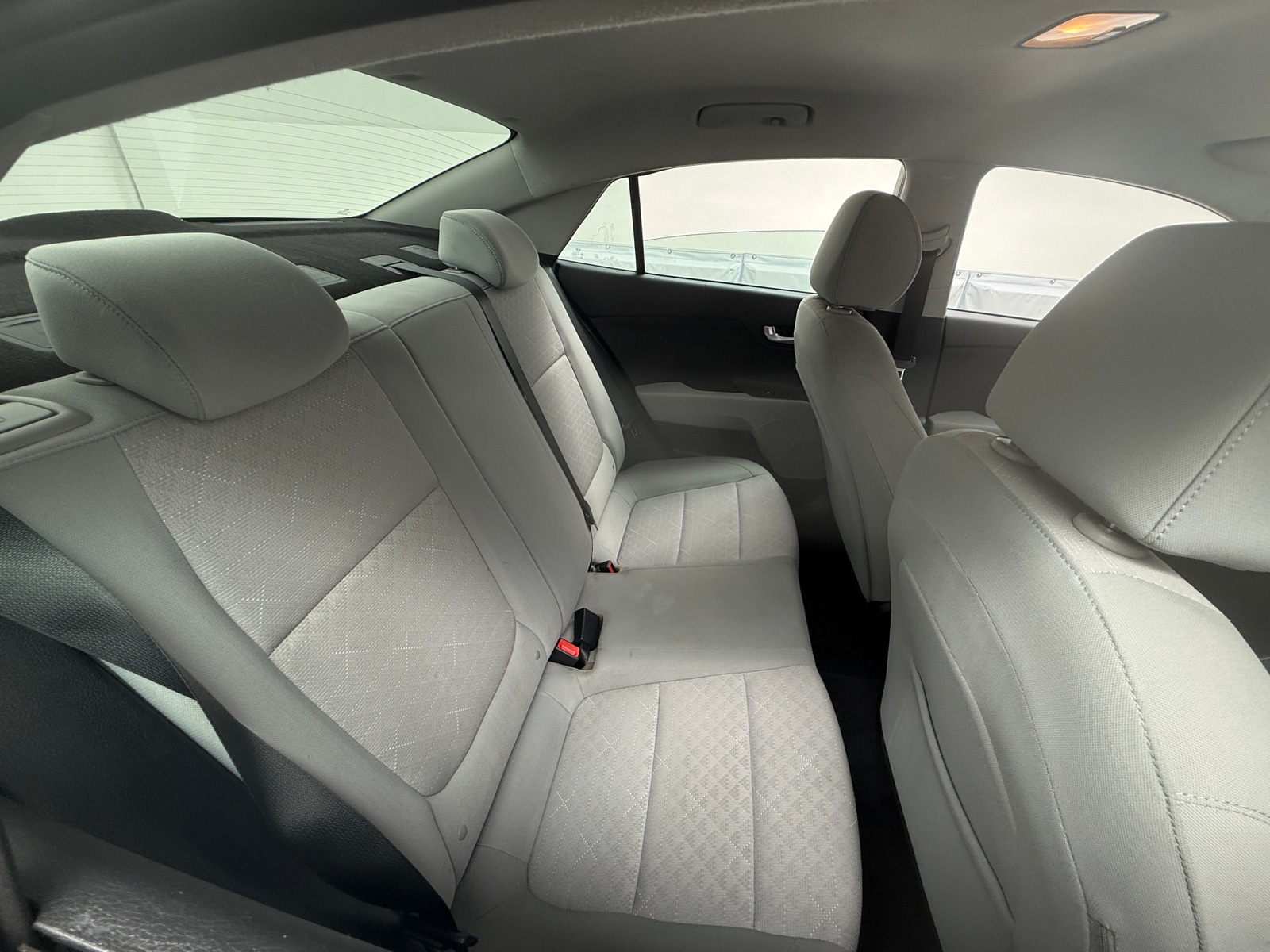 Thumbnail: 2018 Kia Rio - 6