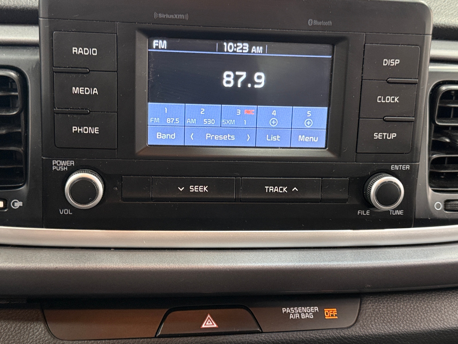 Thumbnail: 2018 Kia Rio - 4