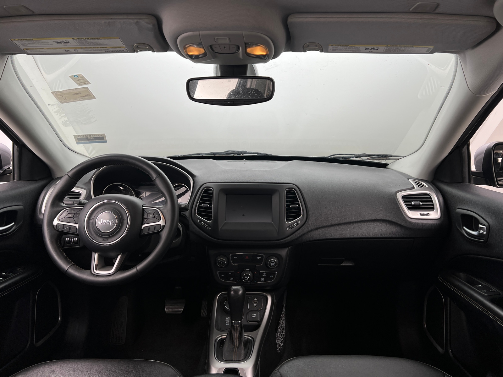 Thumbnail: 2019 Jeep Compass - 3