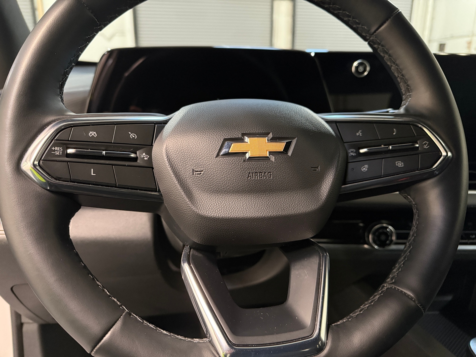 Thumbnail: 2025 Chevrolet Equinox - 5