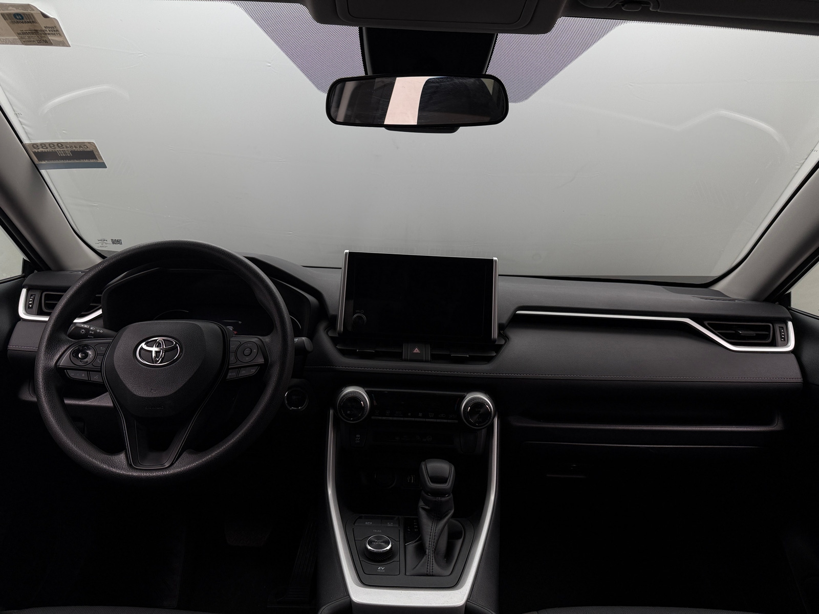 Thumbnail: 2025 Toyota RAV4 - 3