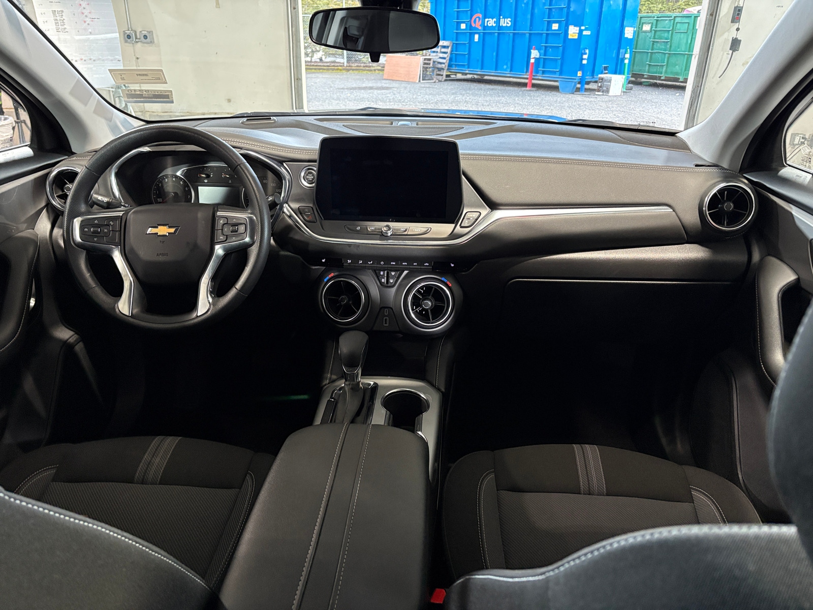 Thumbnail: 2025 Chevrolet Blazer - 3