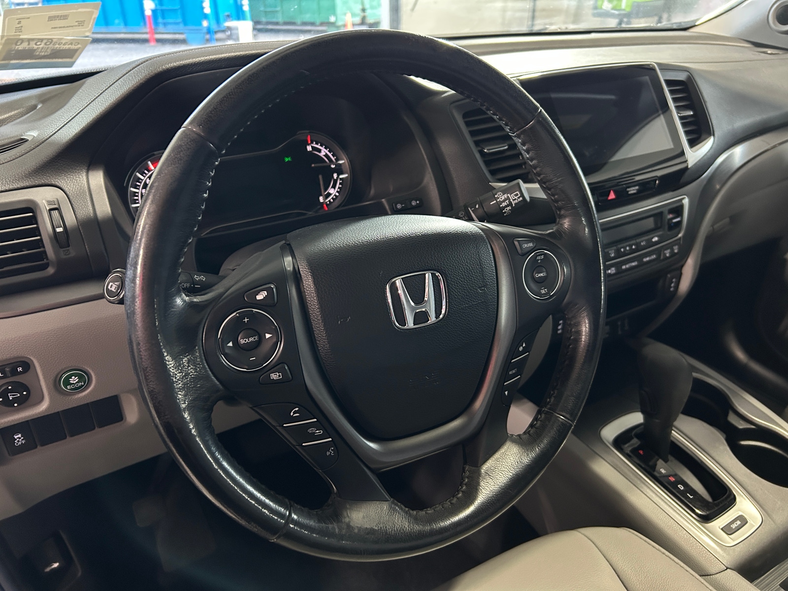 Thumbnail: 2018 Honda Pilot - 4