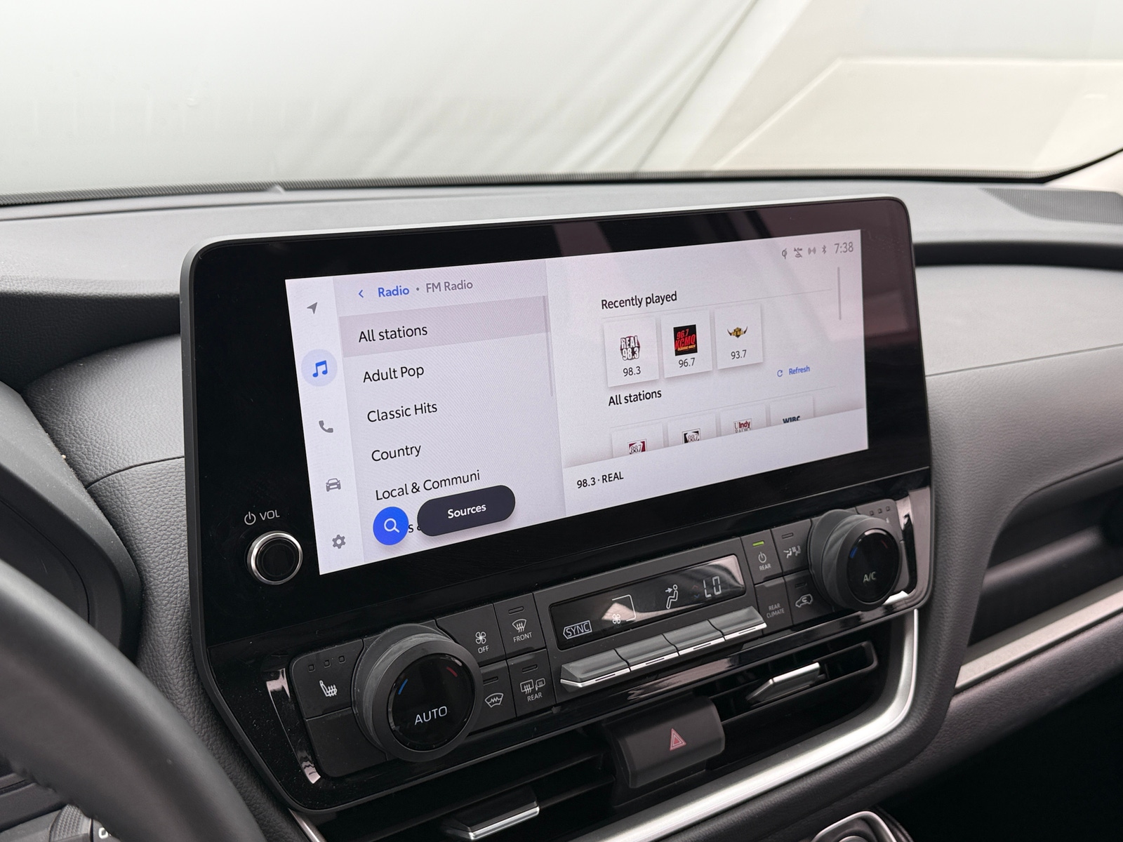 Thumbnail: 2024 Toyota Grand Highlander - 3