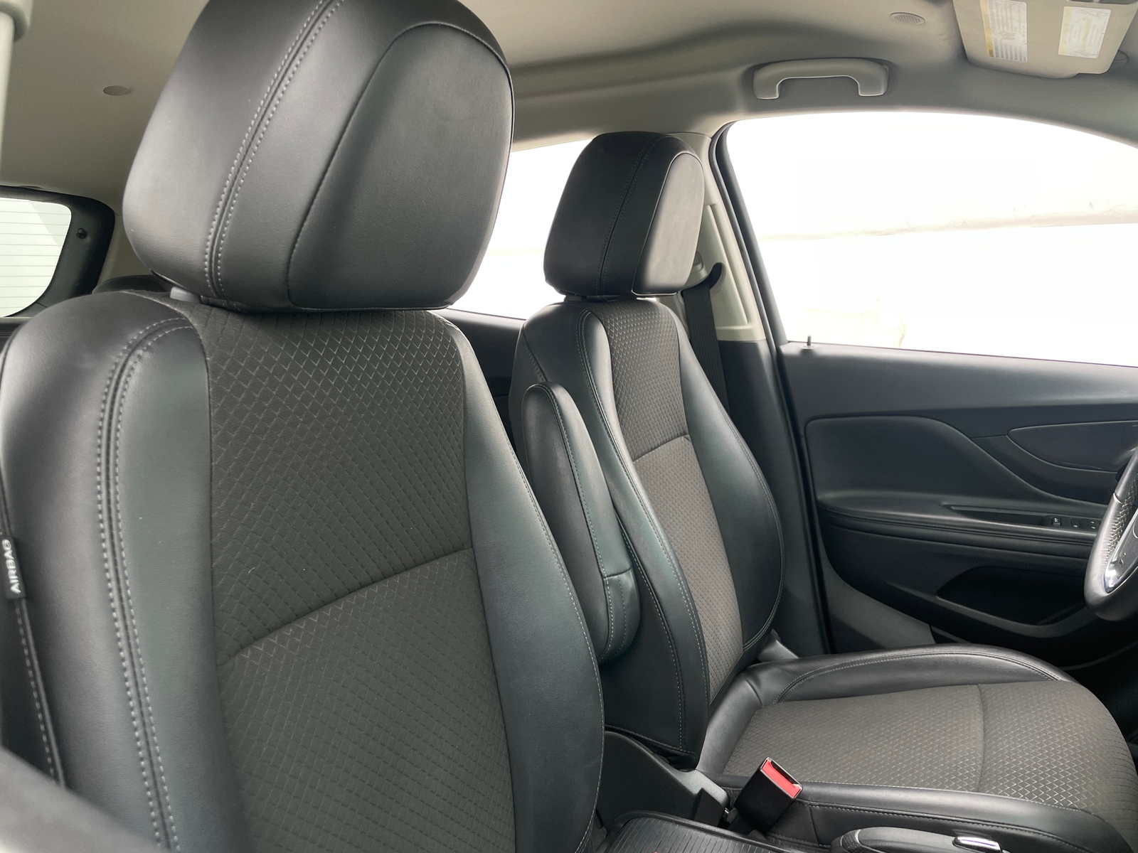 Thumbnail: 2018 Buick Encore - 2