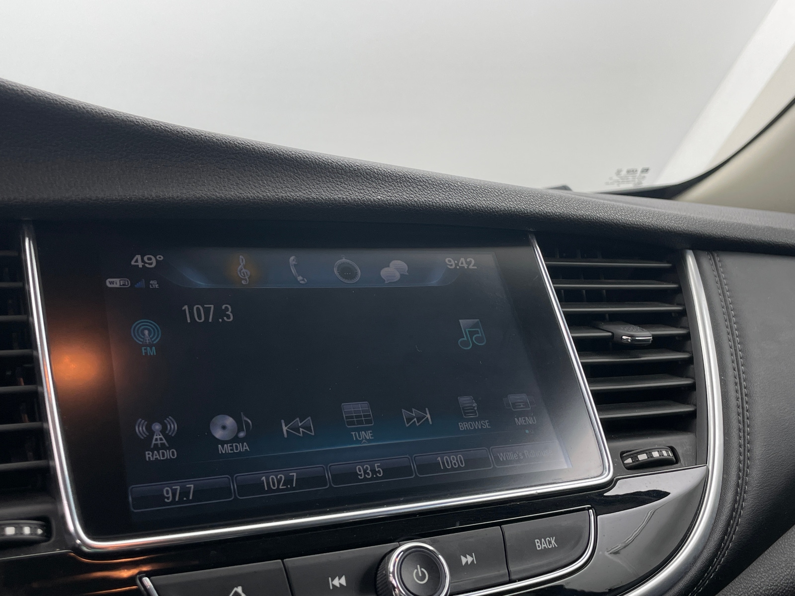 Thumbnail: 2018 Buick Encore - 4