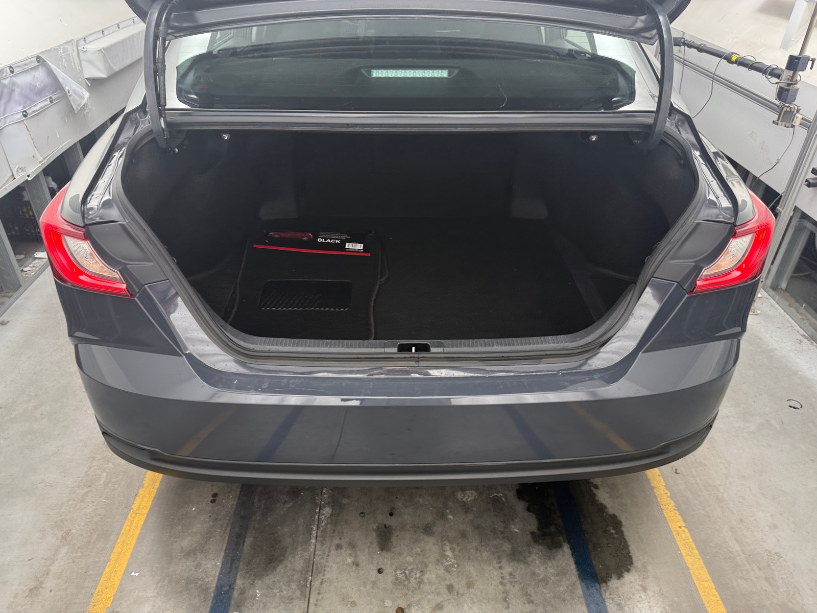 Thumbnail: 2025 Toyota Camry - 7