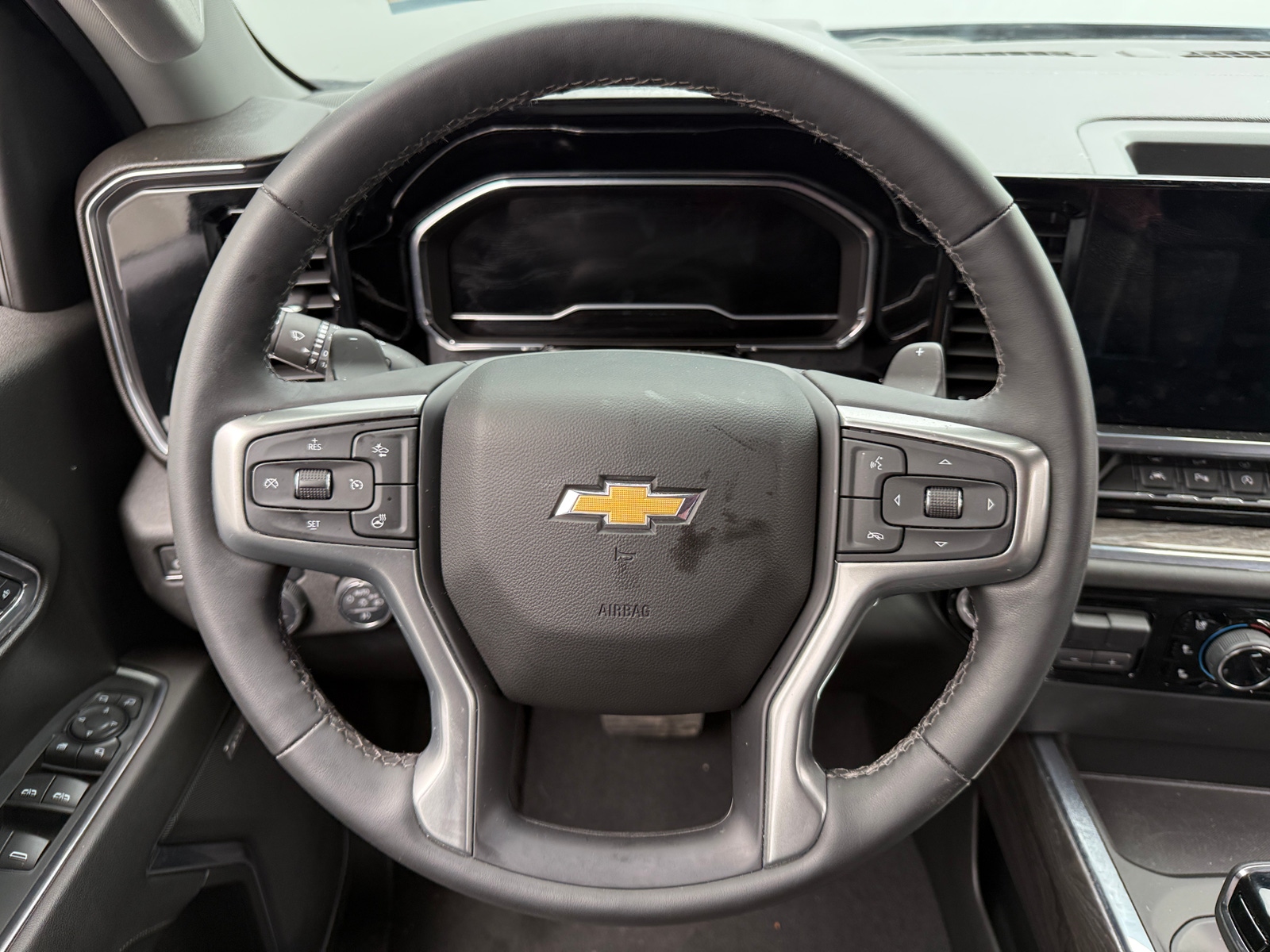 Thumbnail: 2023 Chevrolet Silverado 1500 - 4