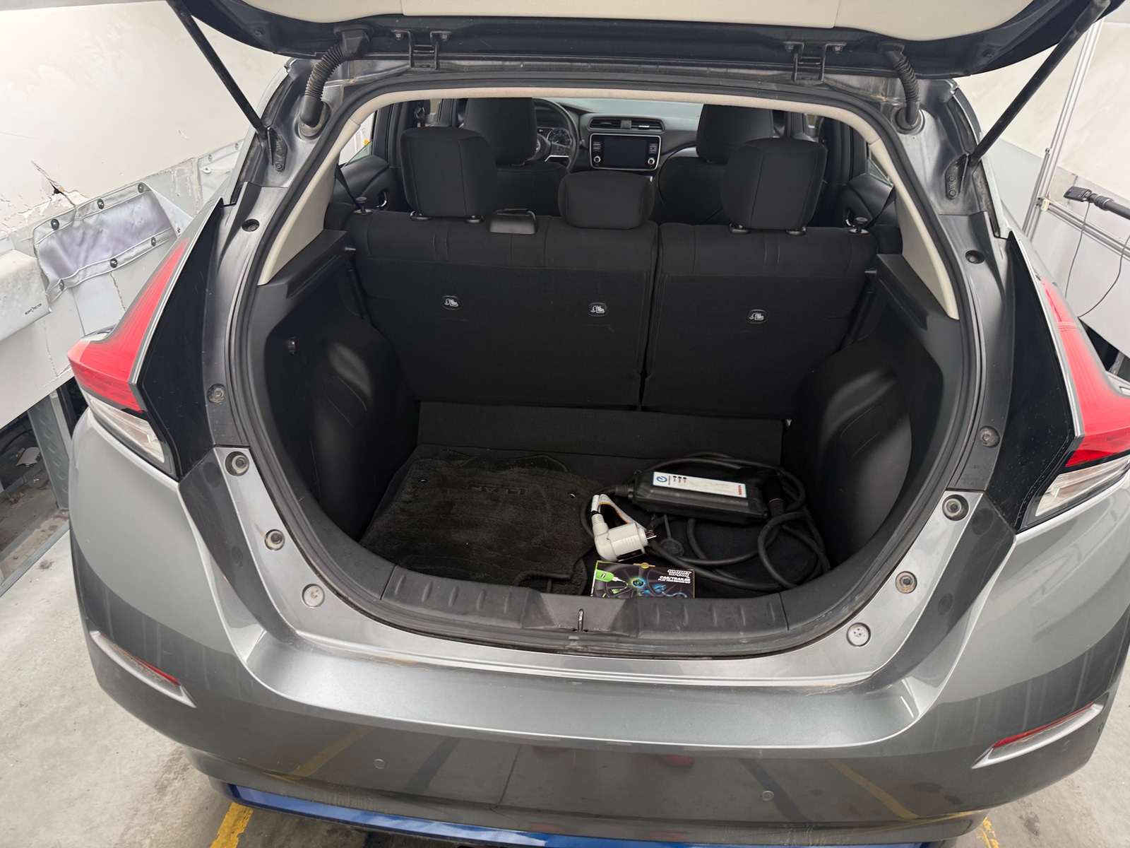 Thumbnail: 2021 Nissan Leaf - 7