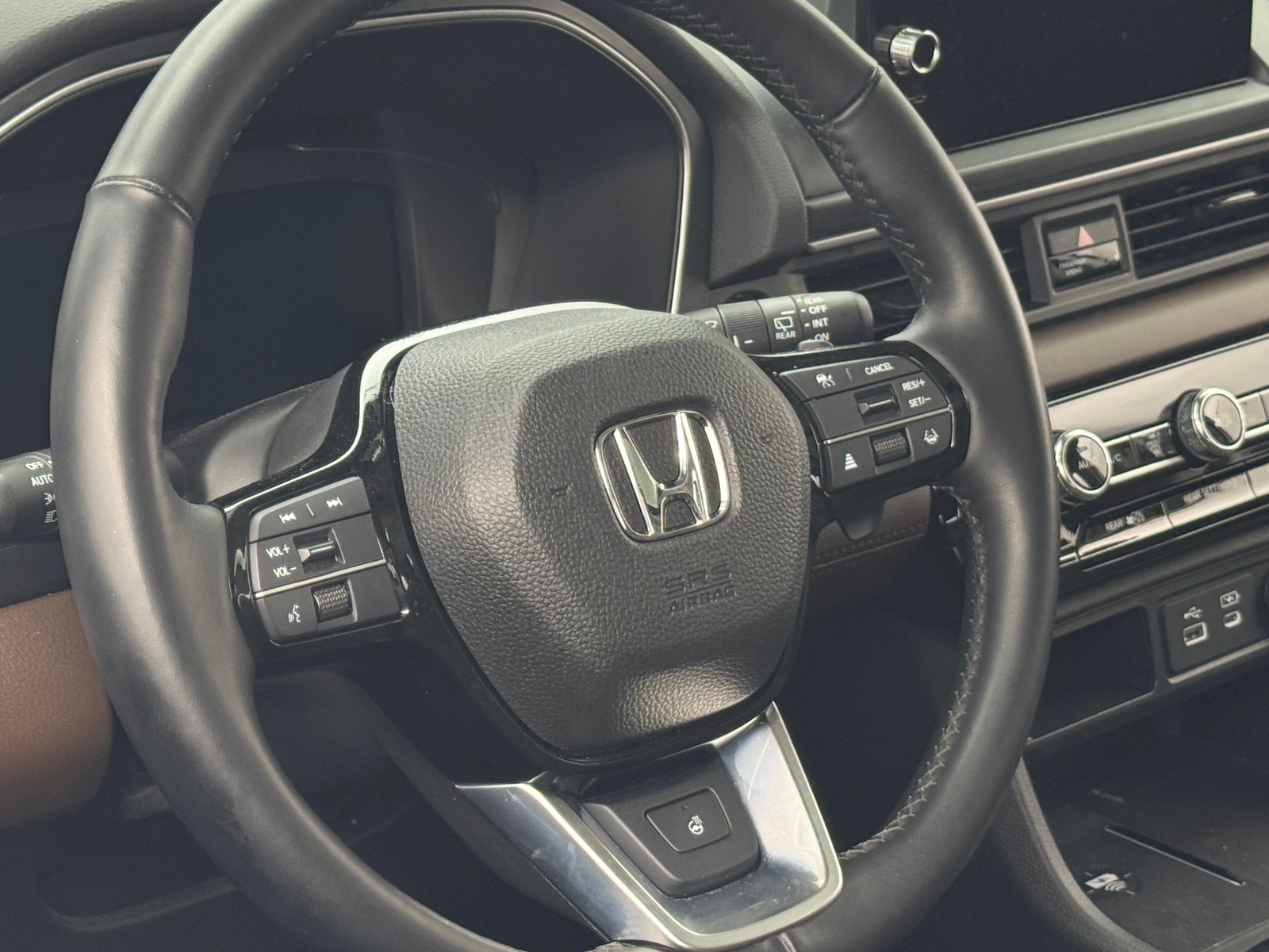 Thumbnail: 2025 Honda Pilot - 4