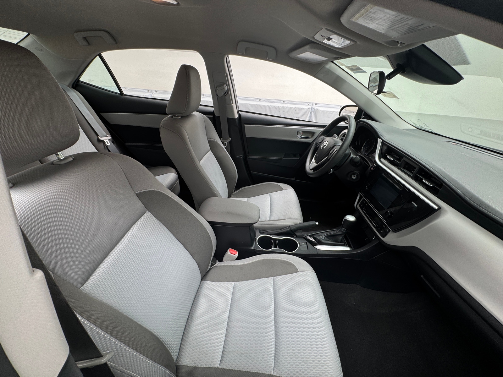 Thumbnail: 2017 Toyota Corolla - 2