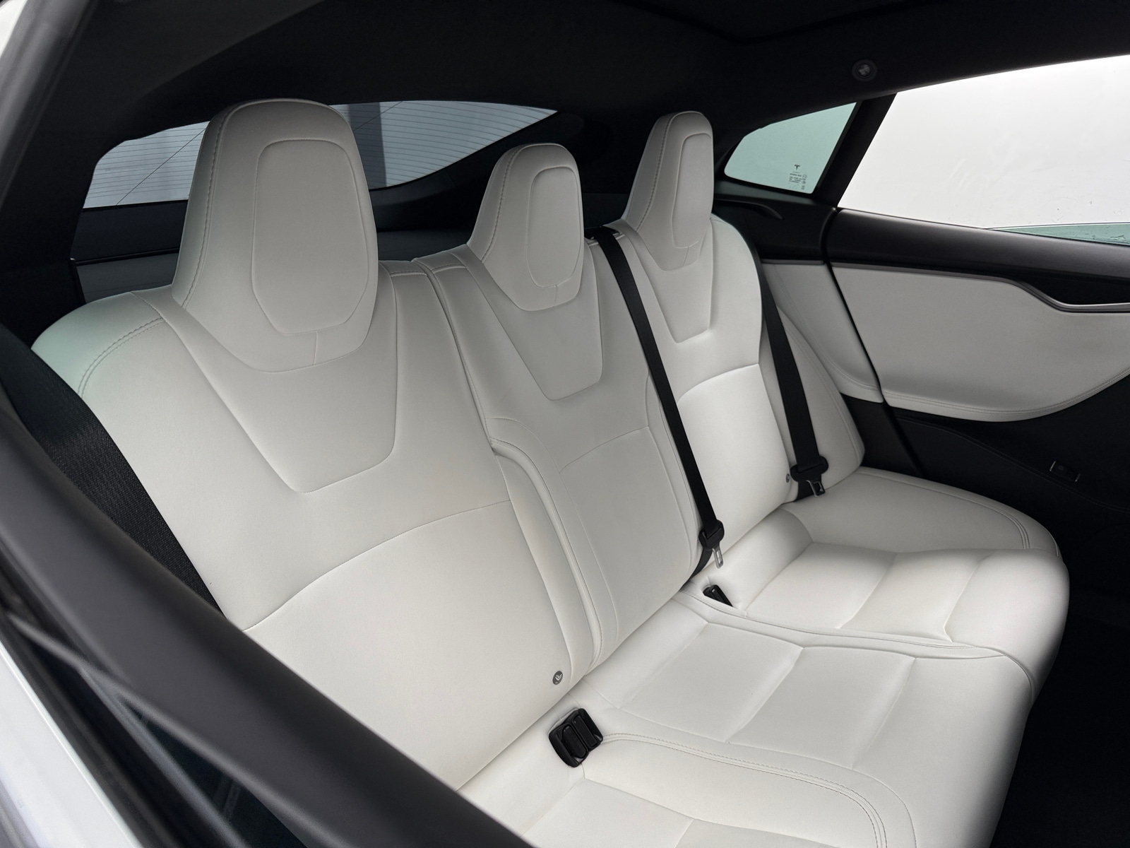 Thumbnail: 2019 Tesla Model S - 5