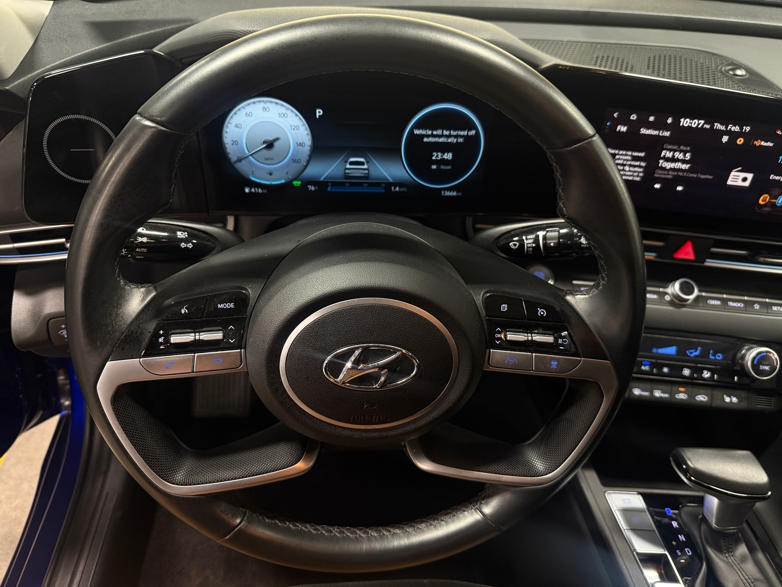 Thumbnail: 2023 Hyundai Elantra - 4