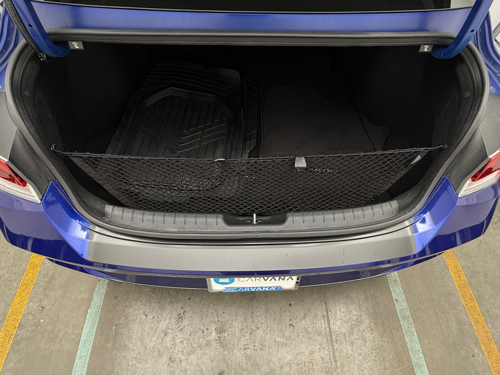 Thumbnail: 2023 Hyundai Elantra - 6