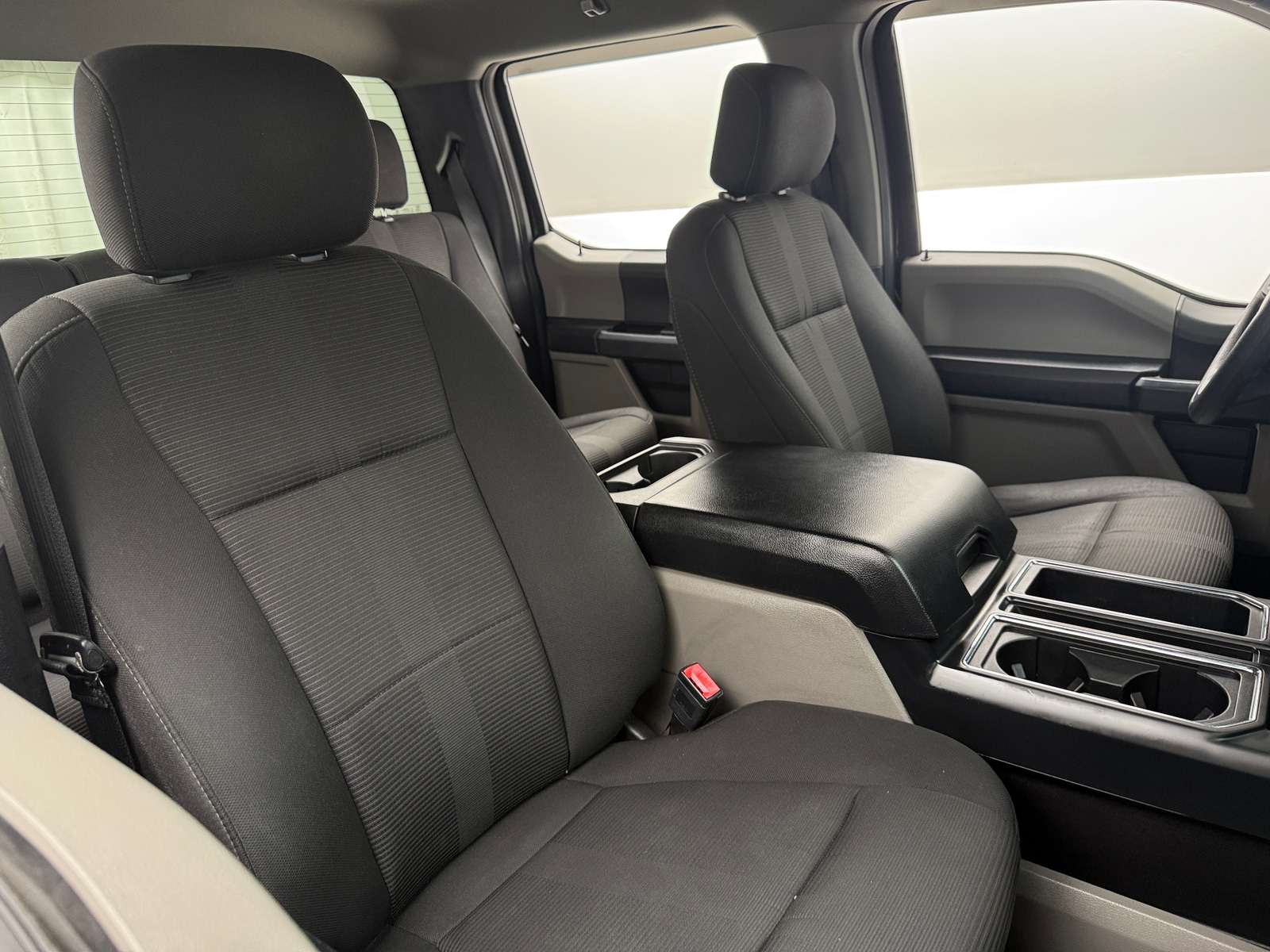 Thumbnail: 2018 Ford Econoline - 2