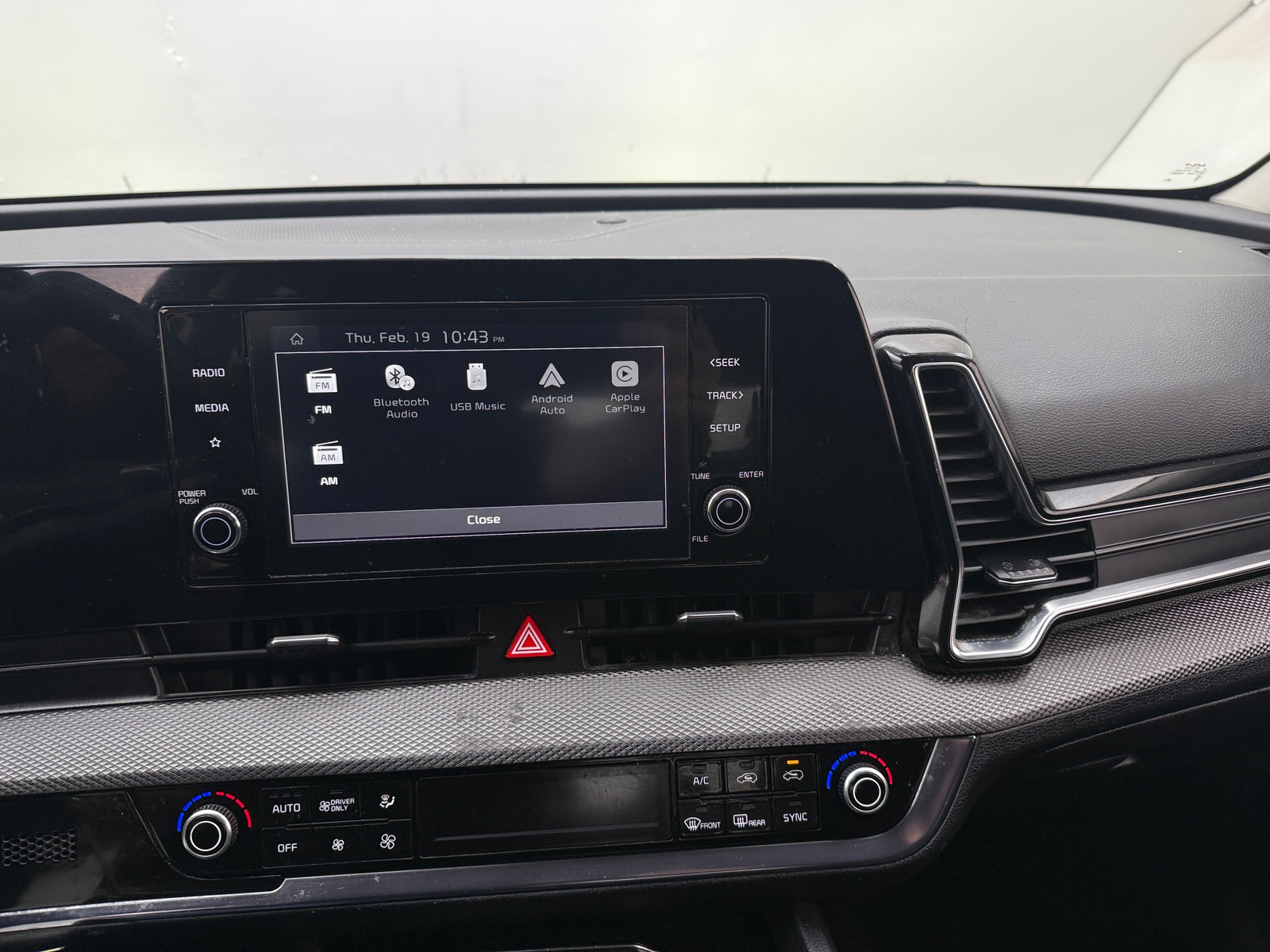 Thumbnail: 2023 Kia Sportage - 4