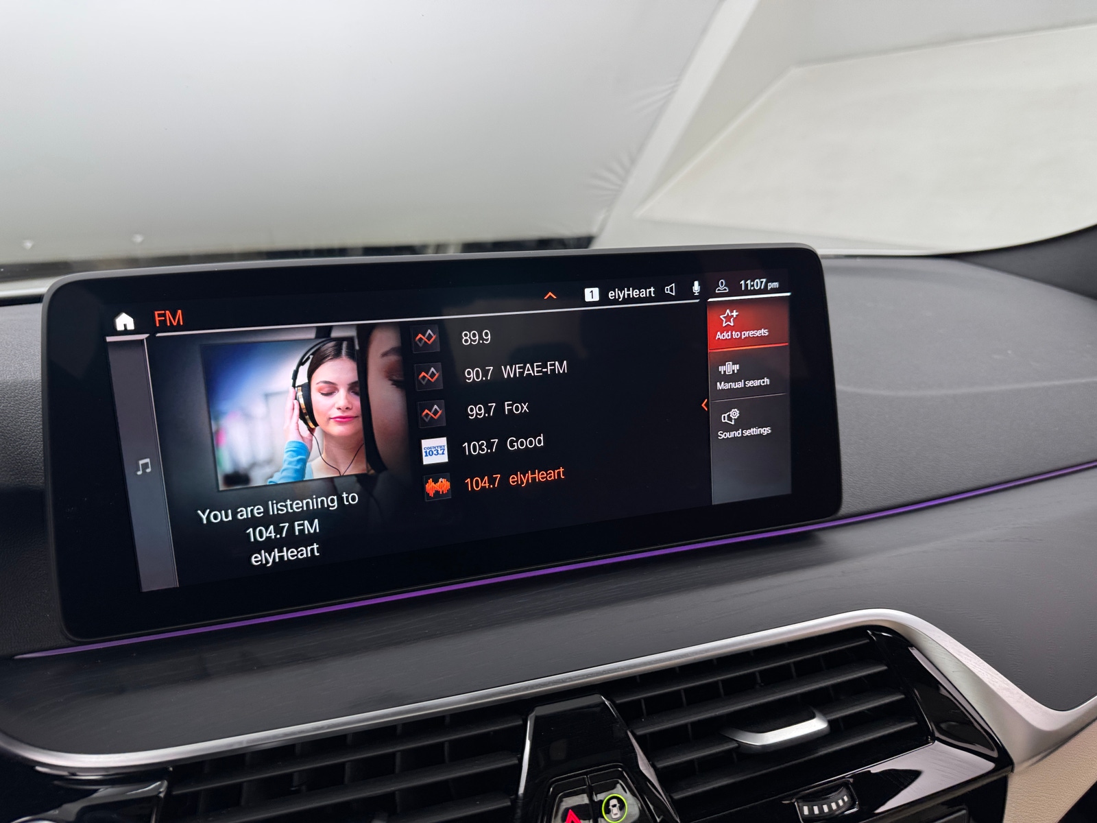 Thumbnail: 2023 BMW 5 Series - 3