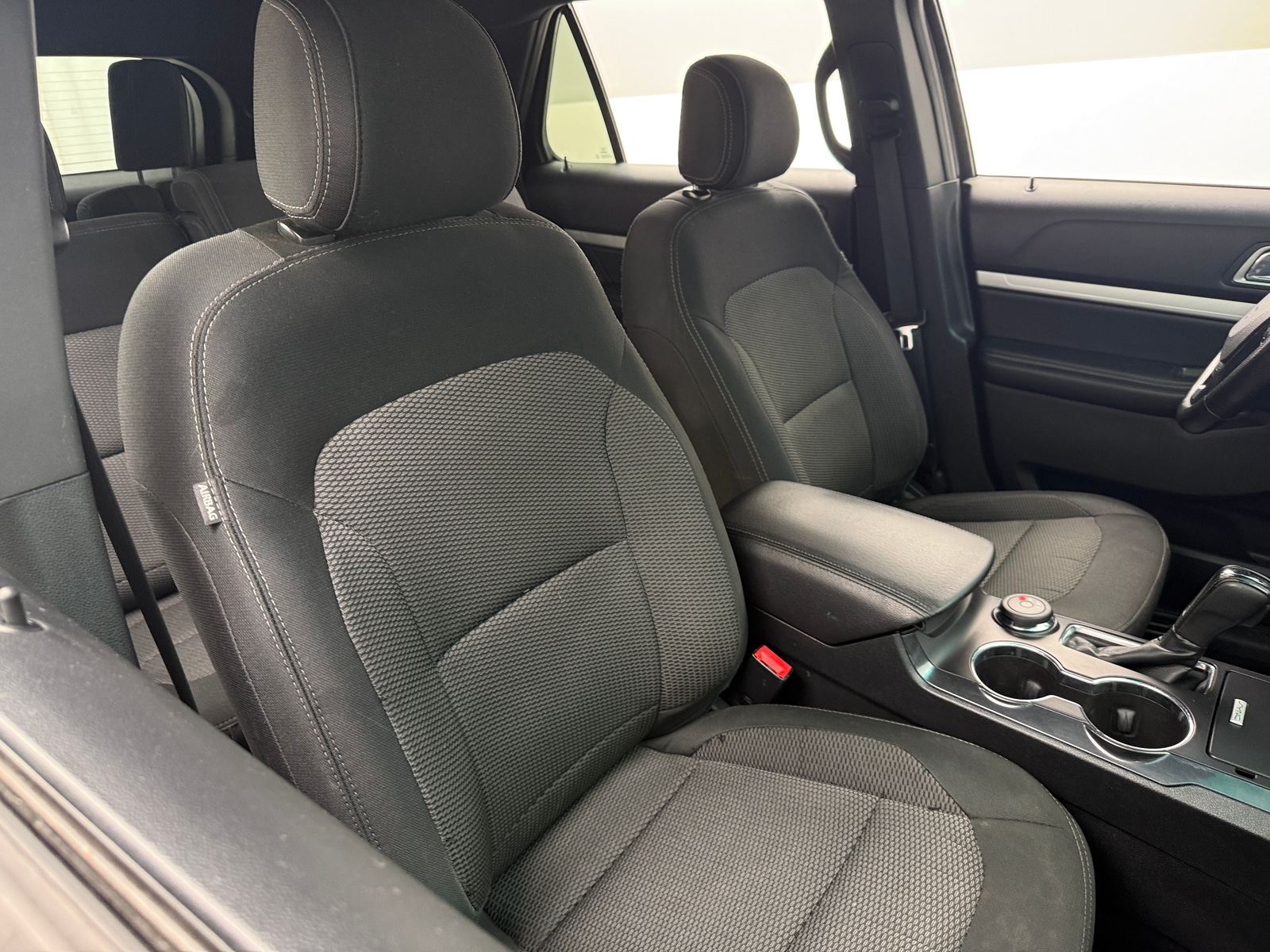 Thumbnail: 2016 Ford Explorer - 2