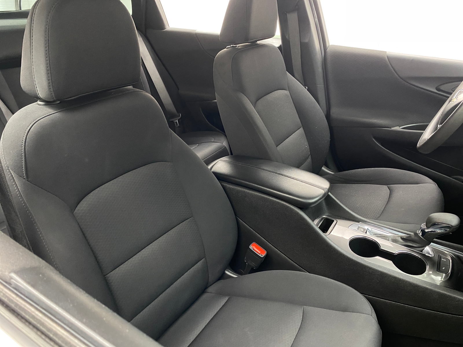 Thumbnail: 2023 Chevrolet Malibu - 2