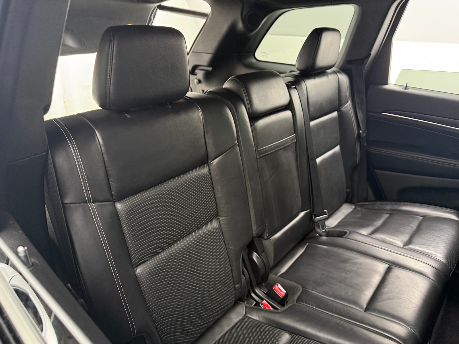 Thumbnail: 2017 Jeep Grand Cherokee - 5