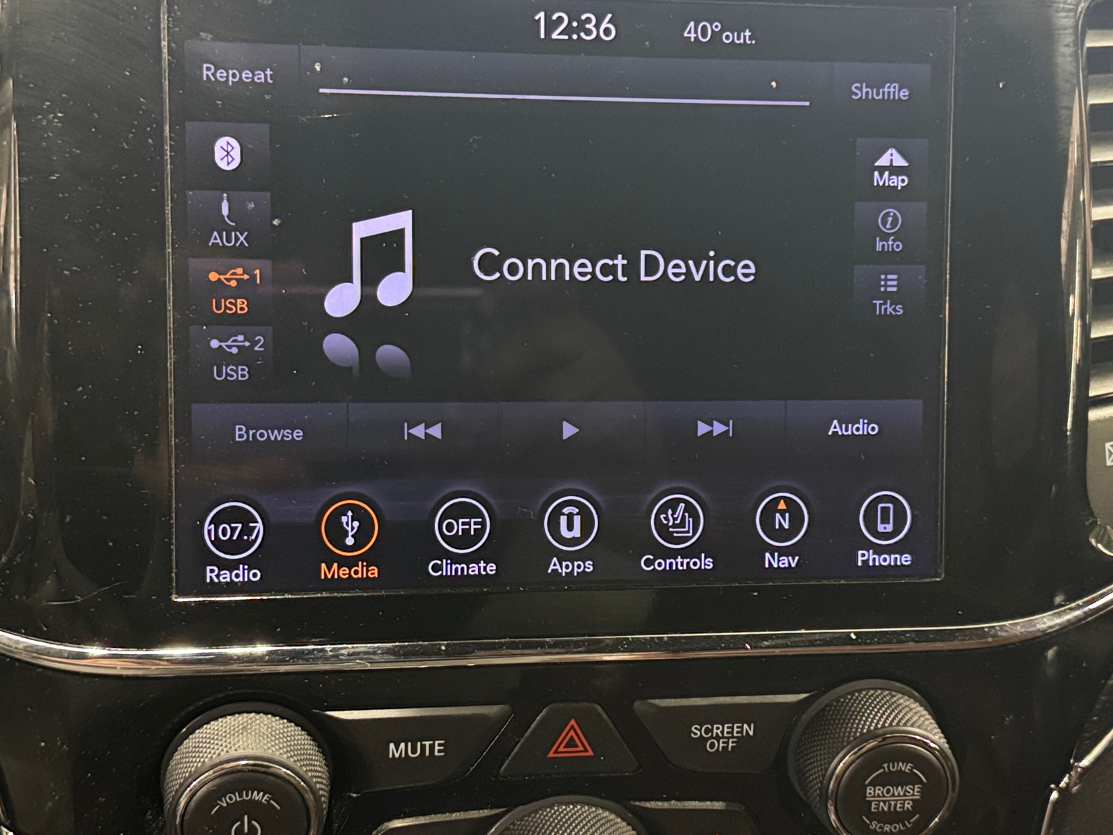 Thumbnail: 2019 Jeep Grand Cherokee - 3