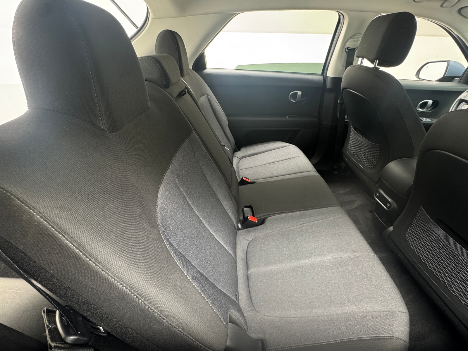 Thumbnail: 2022 Hyundai Ioniq 5 - 6