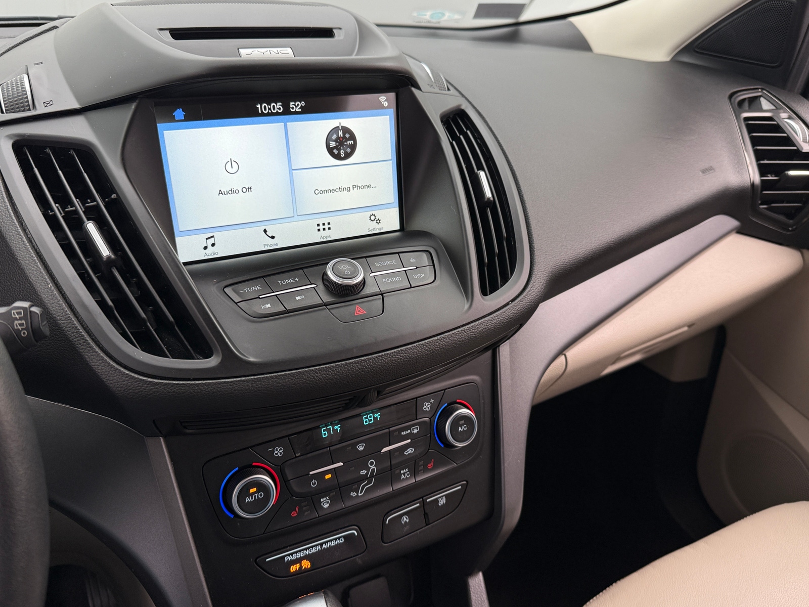 Thumbnail: 2018 Ford Escape - 3