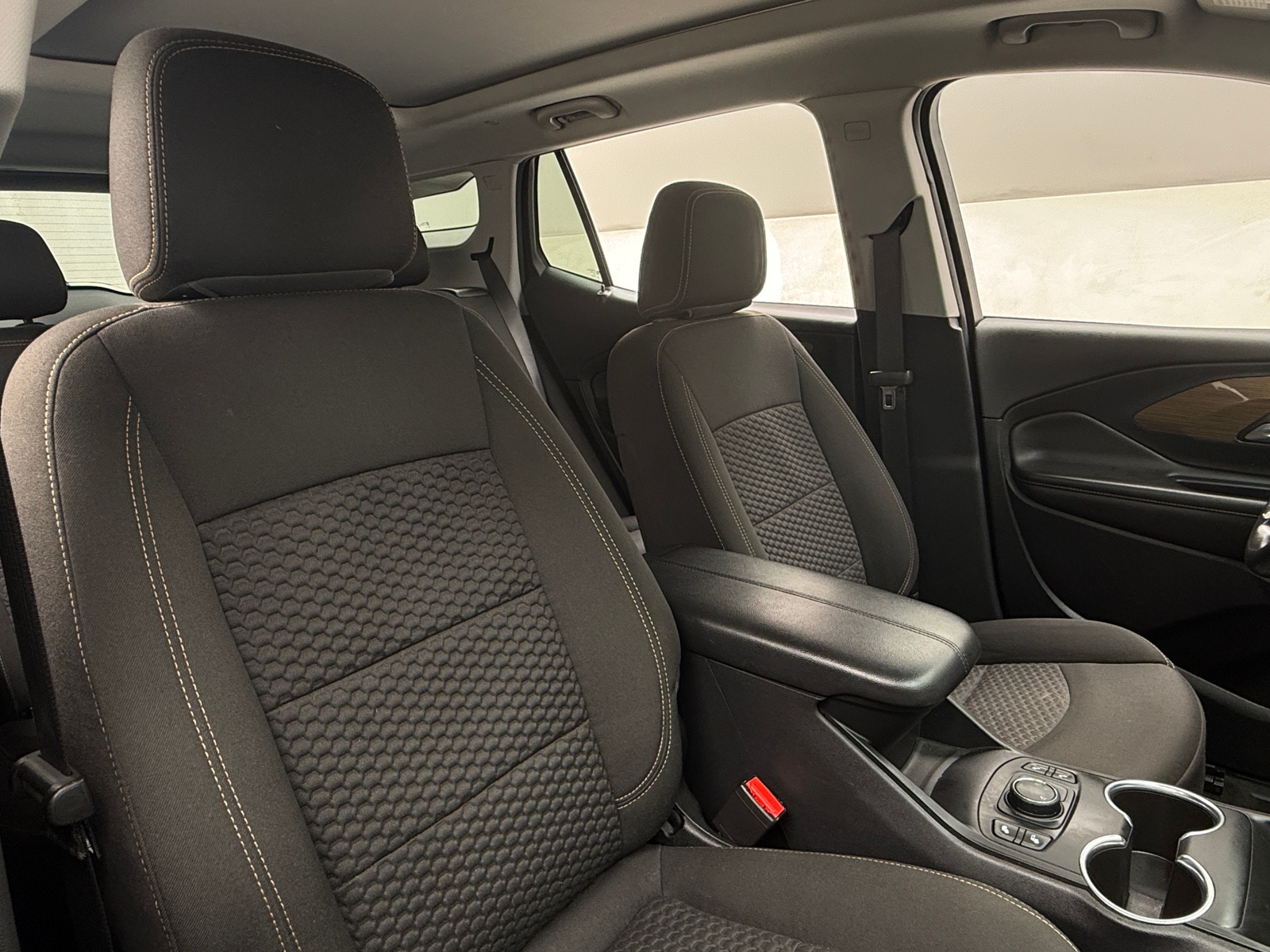 Thumbnail: 2020 GMC Terrain - 2