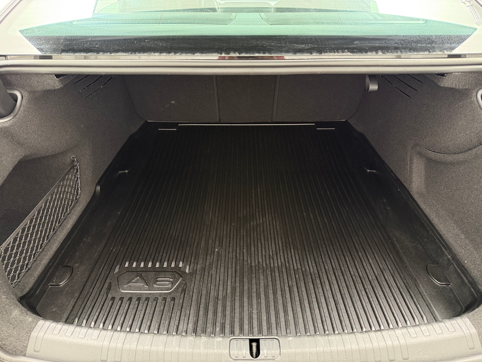 Thumbnail: 2021 Audi A6 - 6