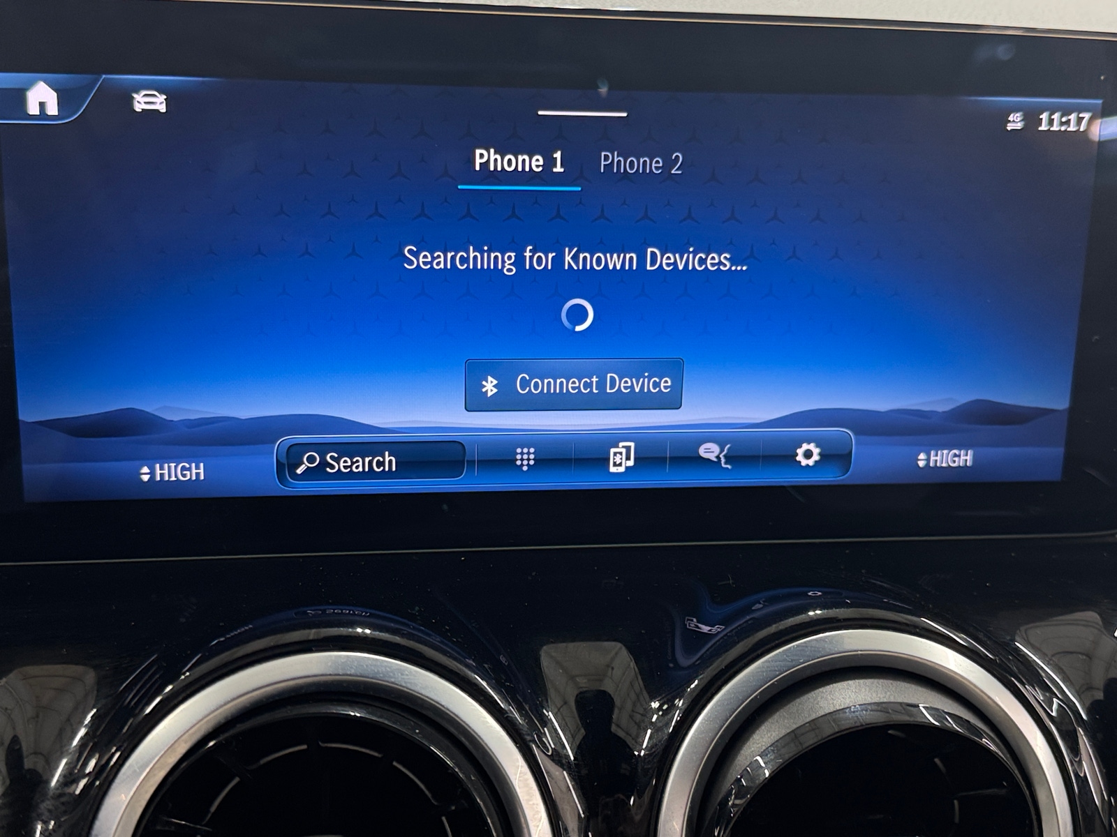 Thumbnail: 2025 Mercedes-Benz GLA - 3