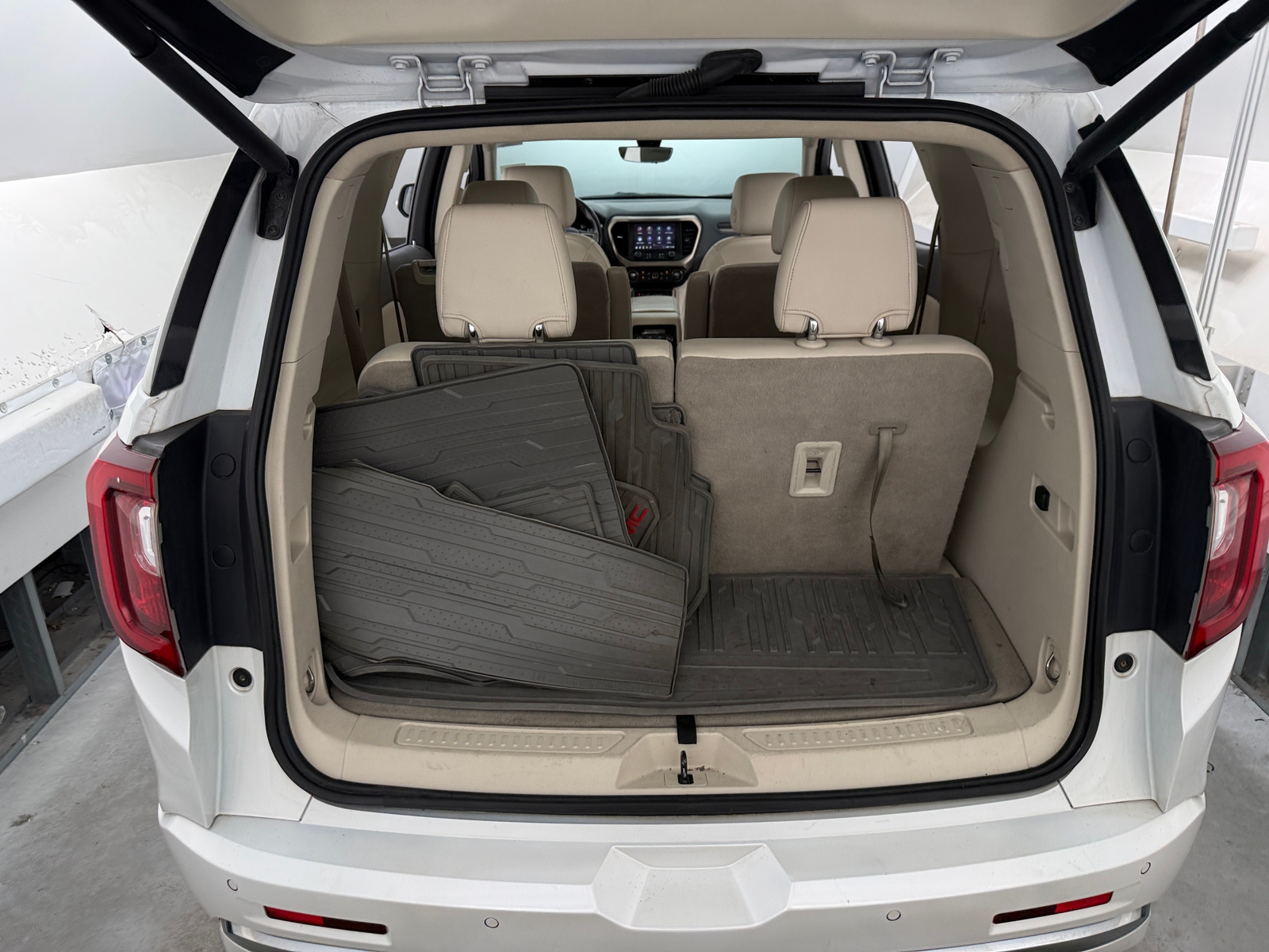 Thumbnail: 2020 GMC Acadia - 6