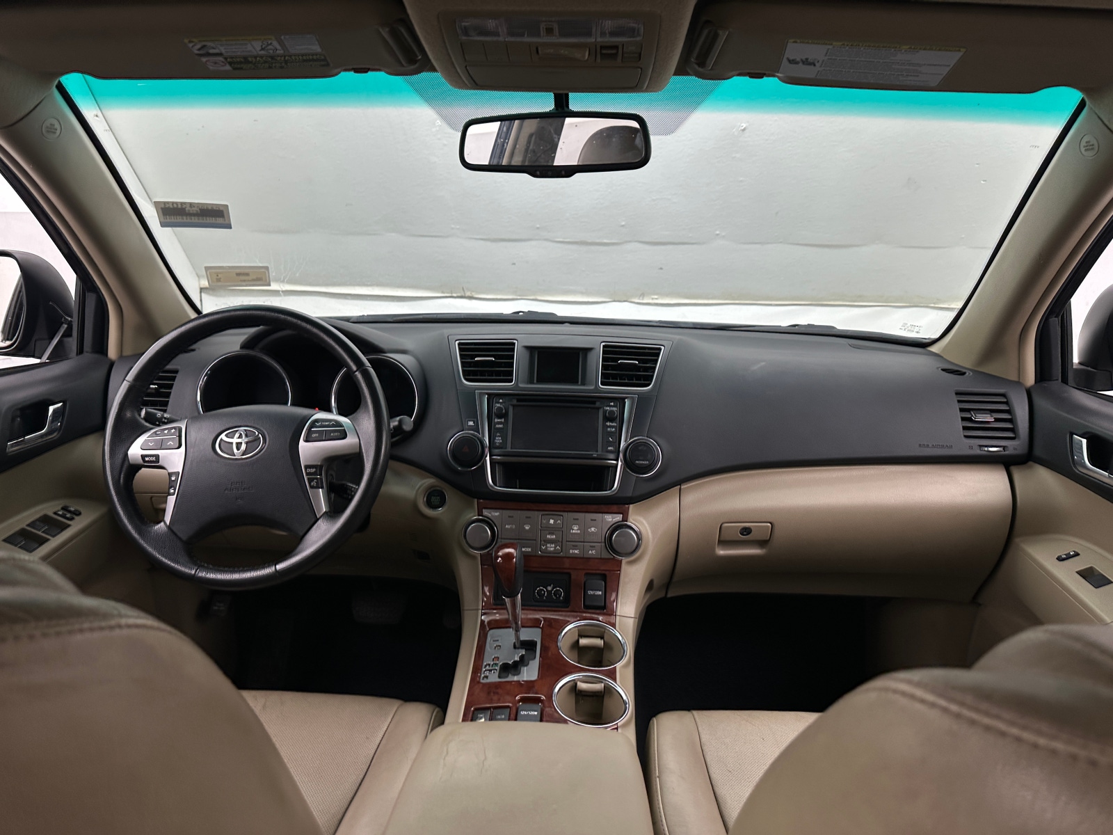 Thumbnail: 2013 Toyota Highlander - 2