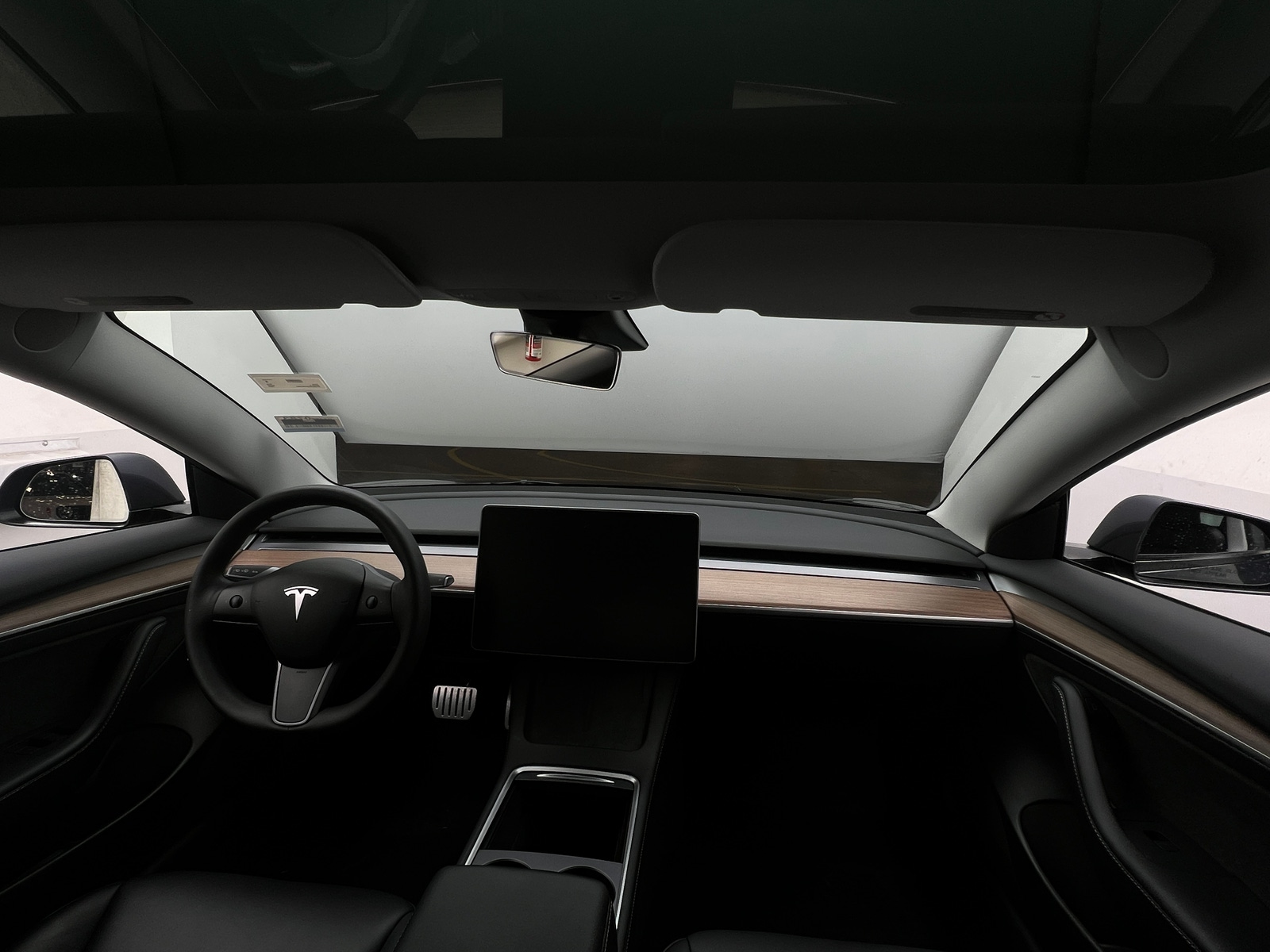 Thumbnail: 2023 Tesla Model 3 - 2