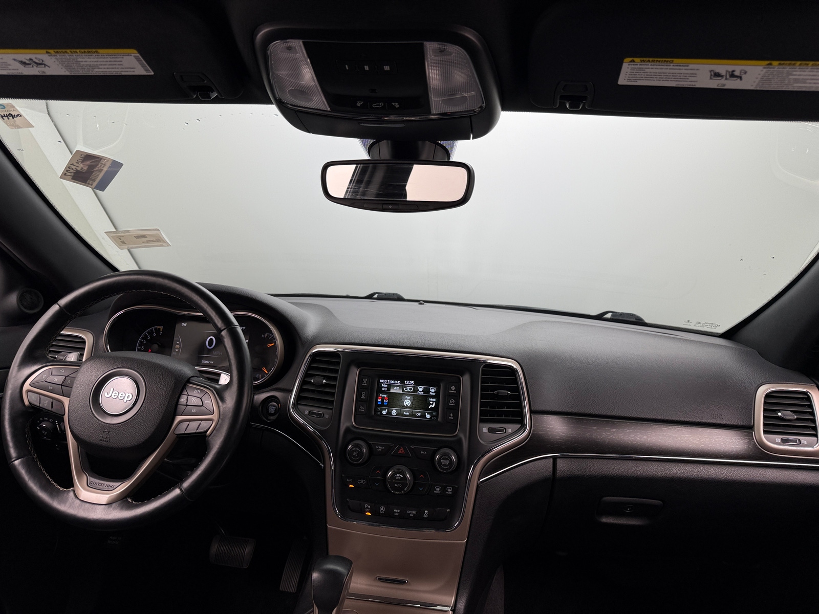 Thumbnail: 2017 Jeep Grand Cherokee - 2