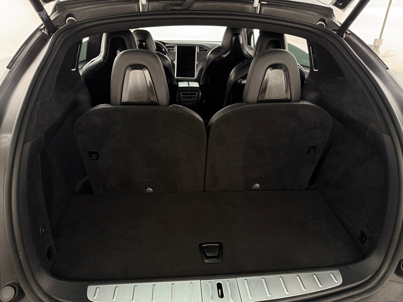 Thumbnail: 2017 Tesla Model X - 6