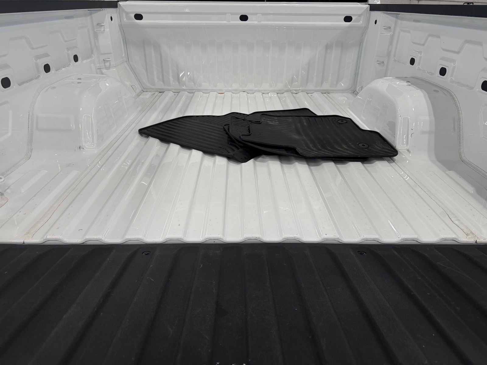 Thumbnail: 2023 Chevrolet Silverado 1500 - 7