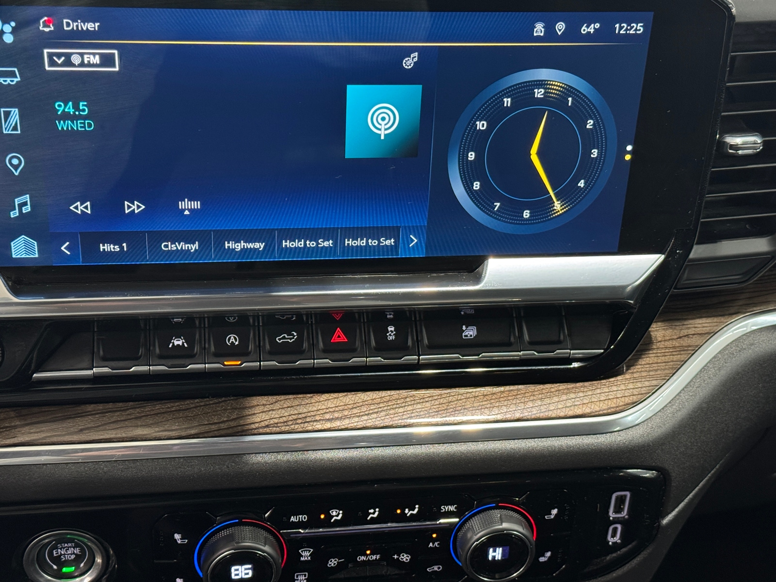 Thumbnail: 2023 Chevrolet Silverado 1500 - 4