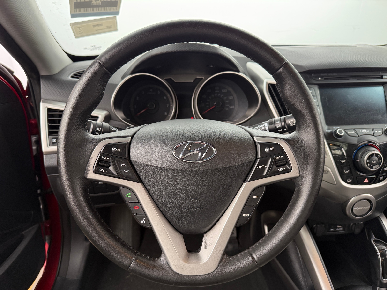 Thumbnail: 2013 Hyundai Veloster - 4