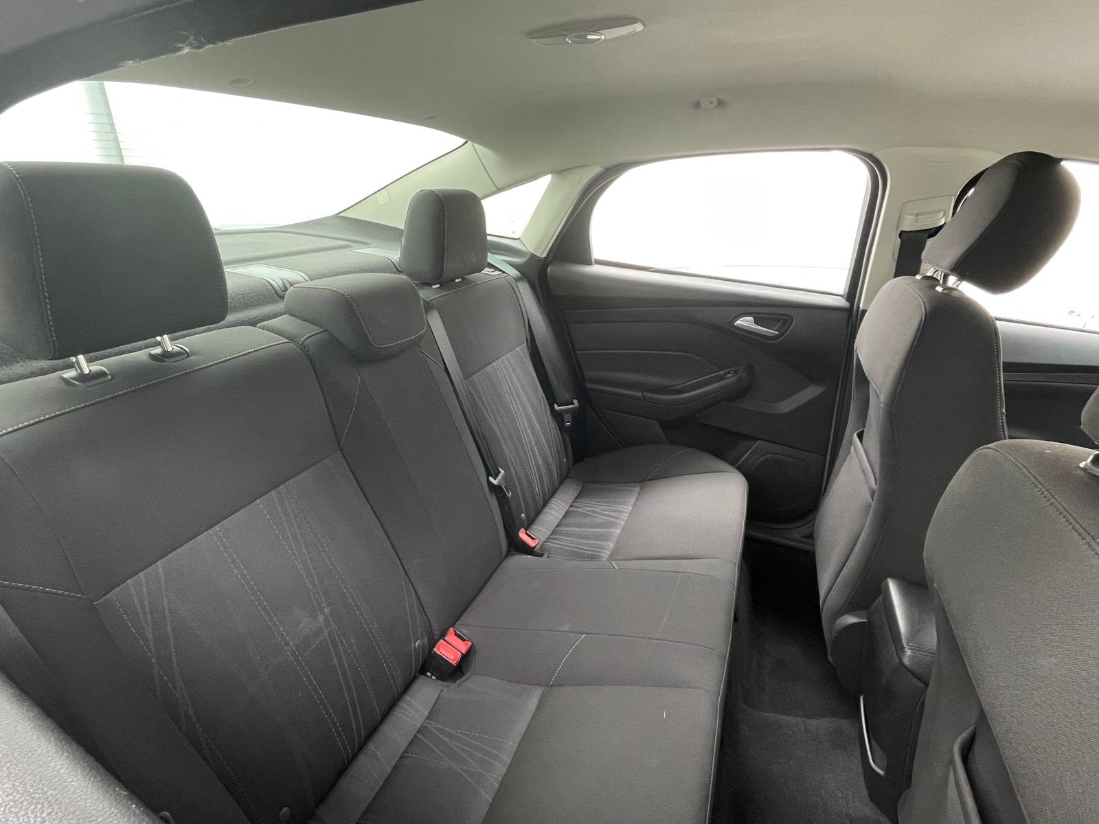 Thumbnail: 2015 Ford Focus - 6