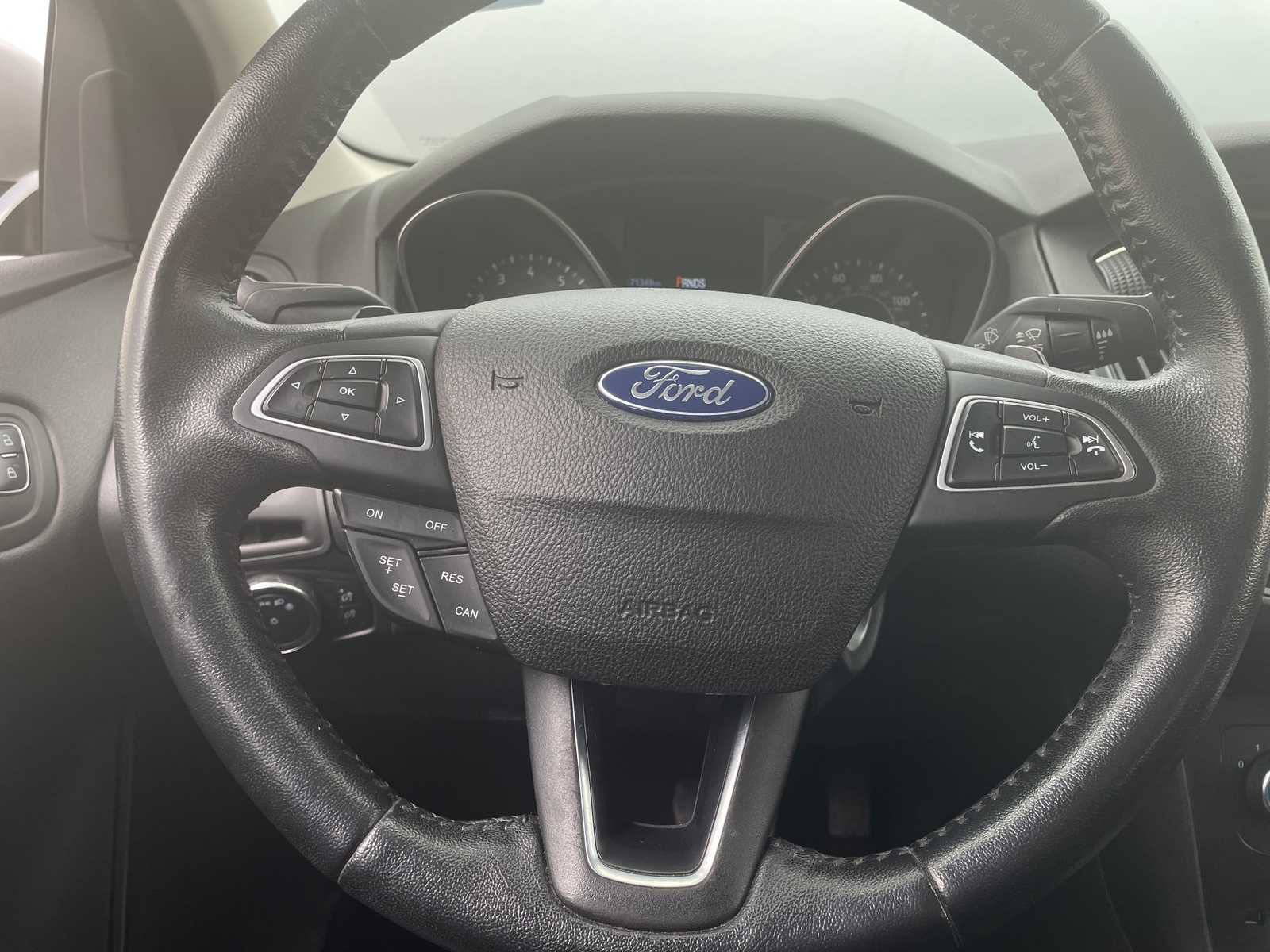 Thumbnail: 2015 Ford Focus - 5