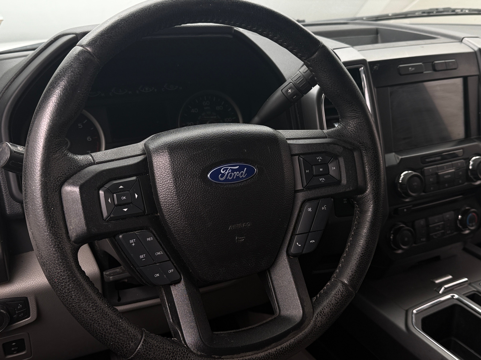 Thumbnail: 2016 Ford Econoline - 5