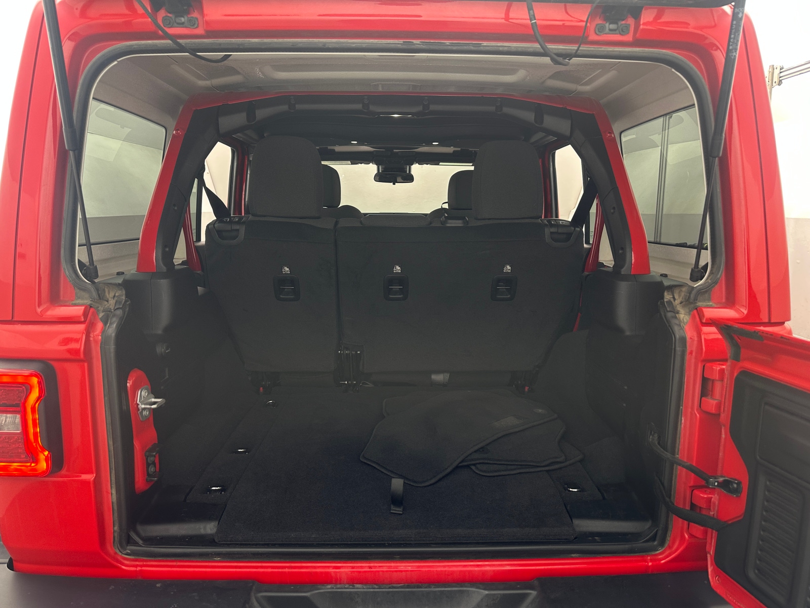 Thumbnail: 2025 Jeep Wrangler - 7