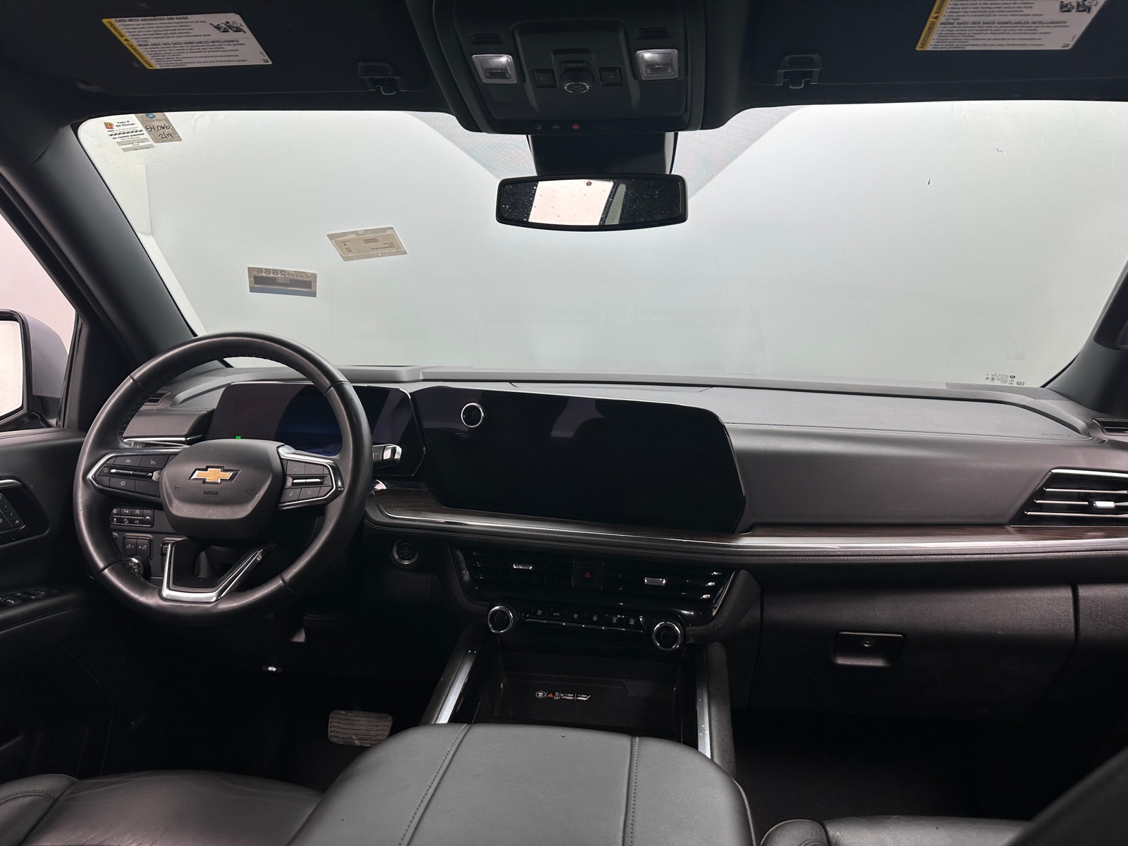 Thumbnail: 2025 Chevrolet Tahoe - 2