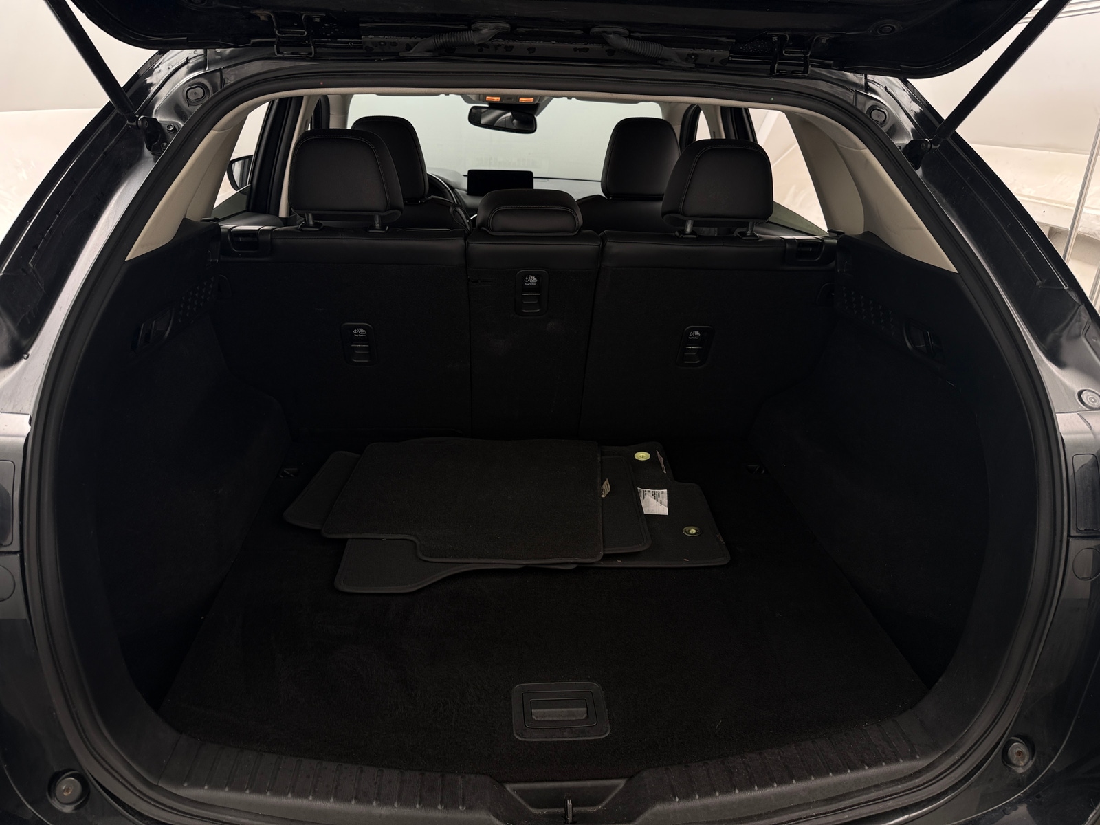 Thumbnail: 2023 Mazda CX-5 - 6